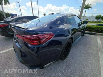 2025 BMW M4 Coupe - miniatura 3