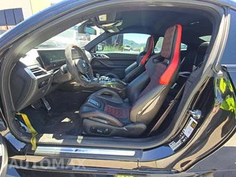 2025 BMW M4 CS Coupe - miniatura 3