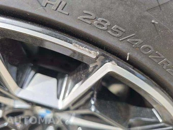 2025 BMW M5 Sedan – miniatura 21