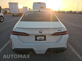 2025 BMW M5 Sedan – miniatura 5
