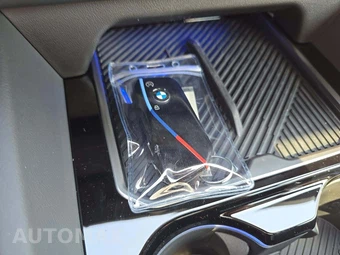 2025 BMW M5 Touring Wagon – miniatura 5