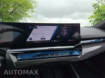 2025 BMW M5 Touring Wagon – miniatura 10