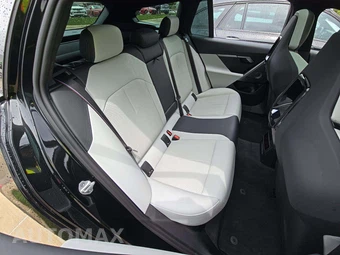 2025 BMW M5 Touring Wagon – miniatura 16