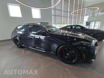 2025 BMW M5 Touring Wagon – miniatura 4