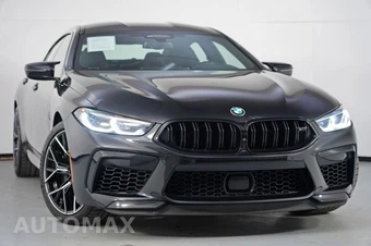 2025 BMW M8 Gran Coupe Competition Sedan - miniatura 2