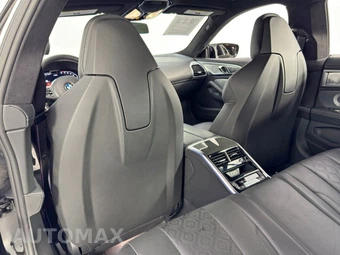 2025 BMW M8 Gran Coupe Competition Sedan - miniatura 33