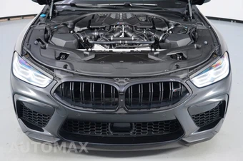 2025 BMW M8 Gran Coupe Competition Sedan - miniatura 6
