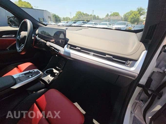 2025 BMW X1 M35i – miniatura 16