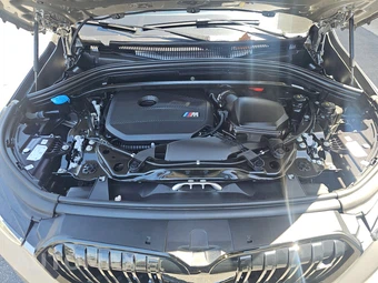 2025 BMW X1 M35i – miniatura 15