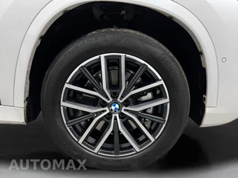 2025 BMW X1 xDrive28i M SPORT LINE - miniatura 42