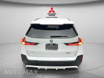 2025 BMW X1 xDrive28i M SPORT LINE - miniatura 5