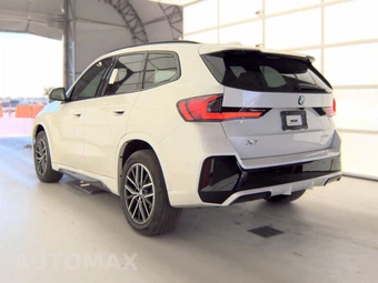 2025 BMW X1 xDrive28i M SPORT LINE - miniatura 6
