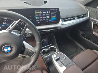 2025 BMW X1 xDrive28i M SPORT LINE - miniatura 11