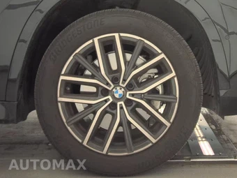 2025 BMW X1 xDrive28i M SPORT LINE - miniatura 10