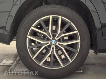 2025 BMW X1 xDrive28i M SPORT LINE - miniatura 11
