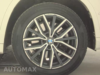 2025 BMW X1 xDrive28i M SPORT LINE - miniatura 10