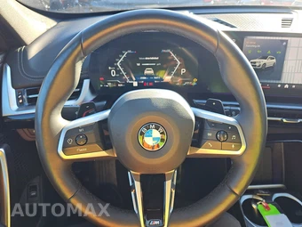 2025 BMW X1 xDrive28i M SPORT LINE - miniatura 16
