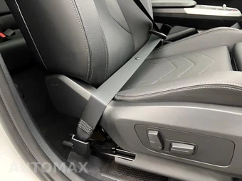 2025 BMW X1 xDrive28i M SPORT LINE - miniatura 16