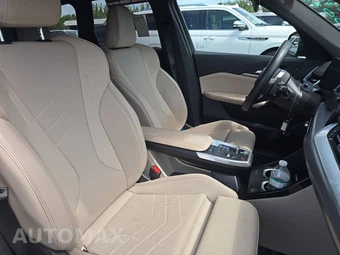 2025 BMW X1 xDrive28i M SPORT LINE - miniatura 8