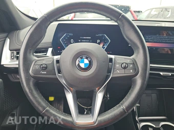 2025 BMW X1 xDrive28i - miniatura 16