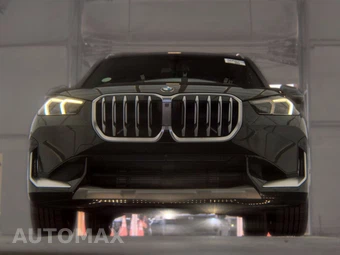 2025 BMW X1 xDrive28i - miniatura 3