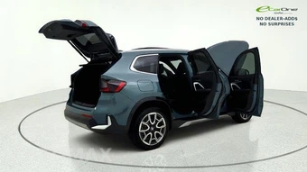 2025 BMW X1 xDrive28i – miniatura 15