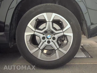2025 BMW X1 xDrive28i – miniatura 12