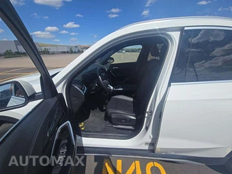 2025 BMW X1 xDrive28i – miniatura 3