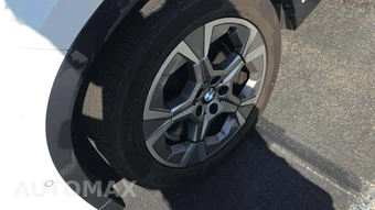 2025 BMW X1 xDrive28i - miniatura 21