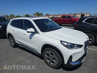 2025 BMW X1 xDrive28i - miniatura 3