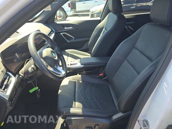 2025 BMW X1 xDrive28i - miniatura 7