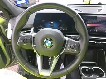 2025 BMW X1 xDrive28i - miniatura 16