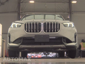 2025 BMW X1 xDrive28i - miniatura 3