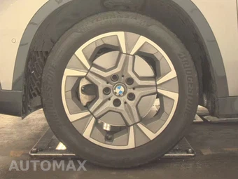 2025 BMW X1 xDrive28i - miniatura 9
