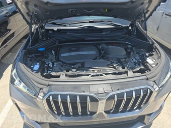 2025 BMW X1 xDrive28i – miniatura 22