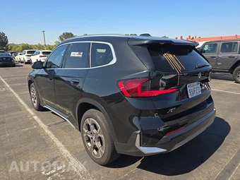 2025 BMW X1 xDrive28i - miniatura 6
