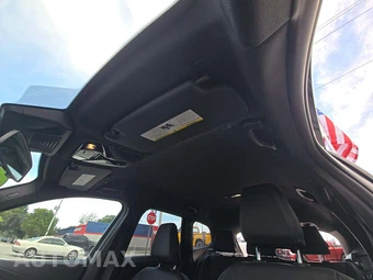 2025 BMW X1 xDrive28i - miniatura 8