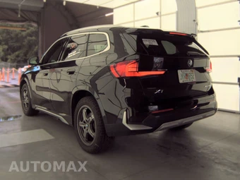 2025 BMW X1 xDrive28i - miniatura 8