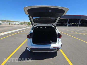 2025 BMW X1 xDrive28i - miniatura 11