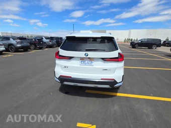 2025 BMW X1 xDrive28i - miniatura 4
