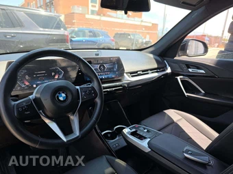 2025 BMW X1 xDrive28i - miniatura 10
