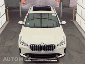 2025 BMW X1 xDrive28i - miniatura 2