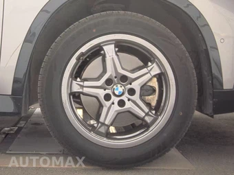 2025 BMW X1 xDrive28i – miniatura 10