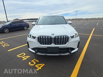 2025 BMW X1 xDrive28i - miniatura 2