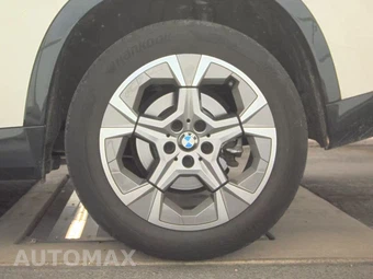 2025 BMW X1 xDrive28i - miniatura 12