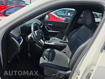 2025 BMW X1 xDrive28i - miniatura 13
