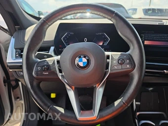 2025 BMW X1 xDrive28i - miniatura 16