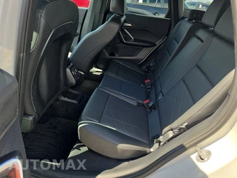 2025 BMW X1 xDrive28i - miniatura 19