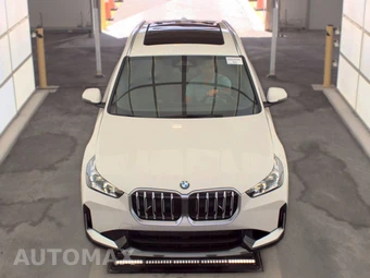2025 BMW X1 xDrive28i - miniatura 2