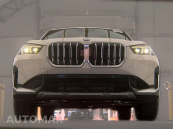 2025 BMW X1 xDrive28i - miniatura 3